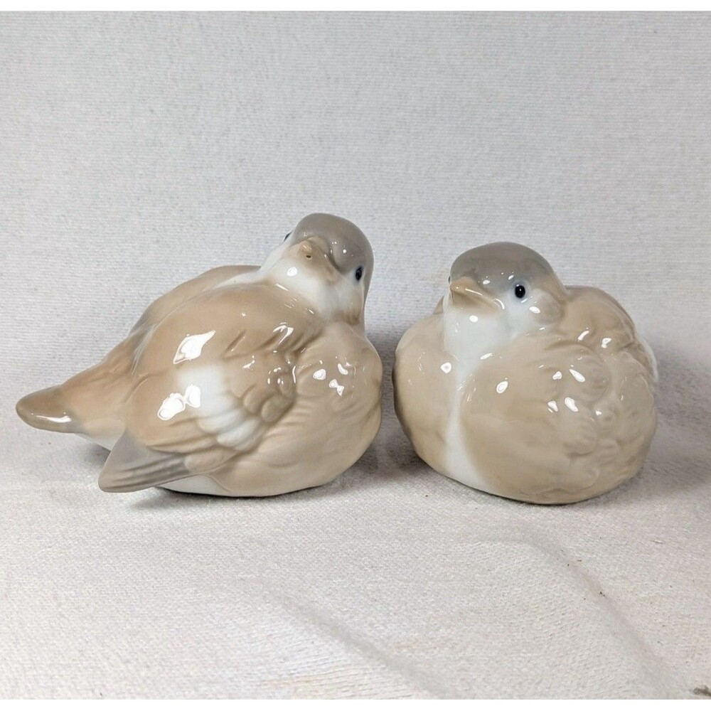 Two Vintage Porcelain Otagiri Sparrow Figurines Beige Gray White Made in Japan